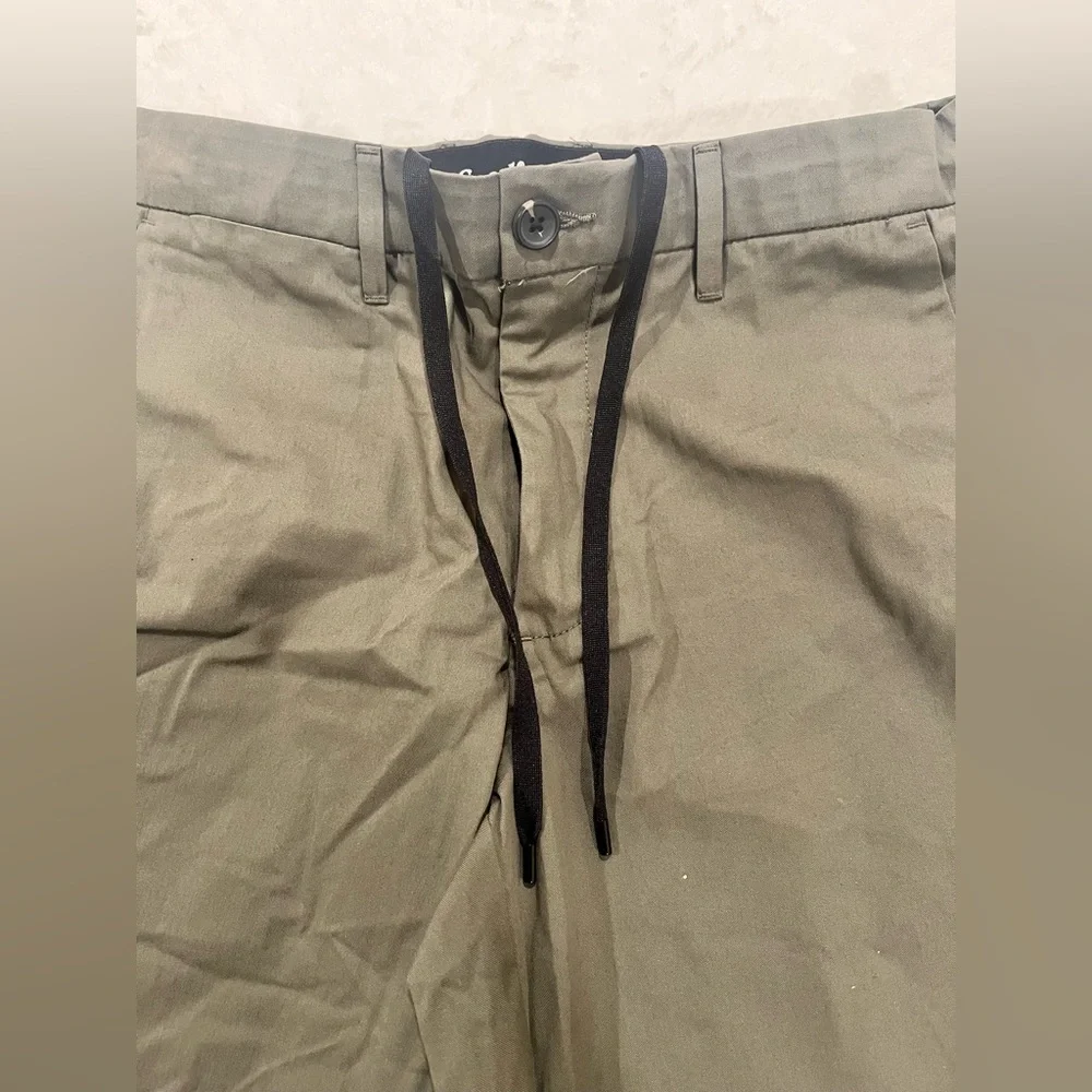 Goodfellow & Co Men’s 9" Performance Tech Chino Shorts - Olive Green Size 30 - Picture 4 of 11